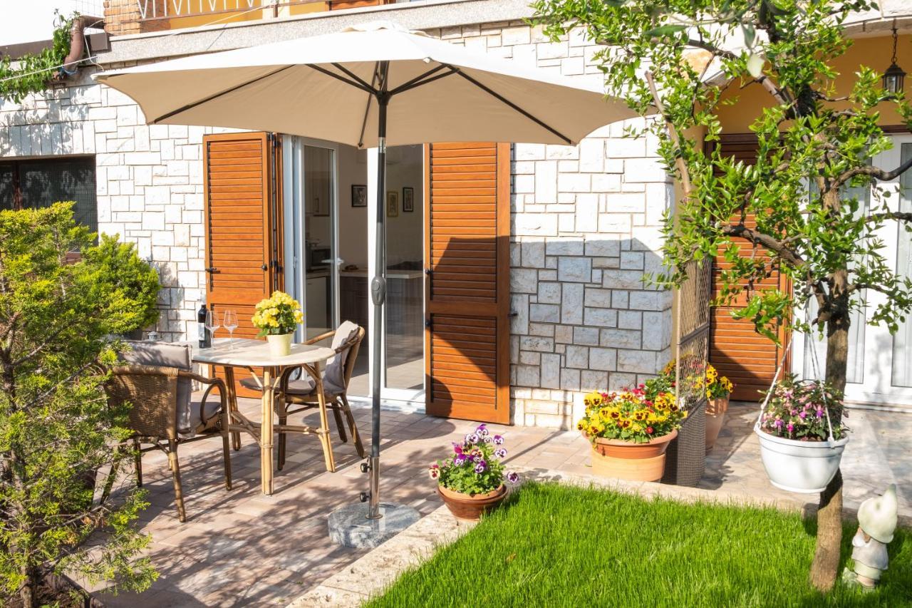 Apartmani Jolly Porec: Blizu Centra I Mora Exterior photo