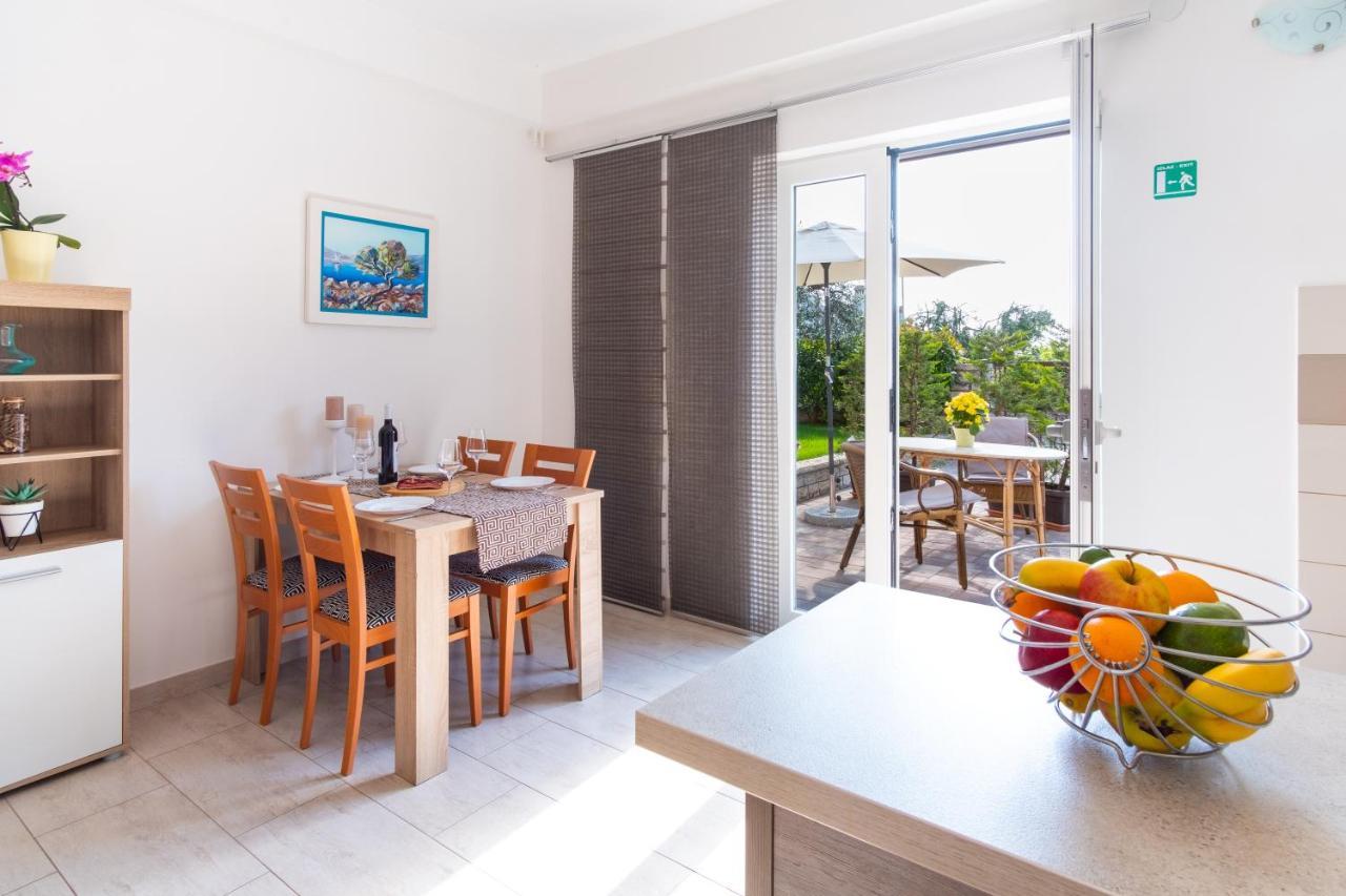 Apartmani Jolly Porec: Blizu Centra I Mora Exterior photo