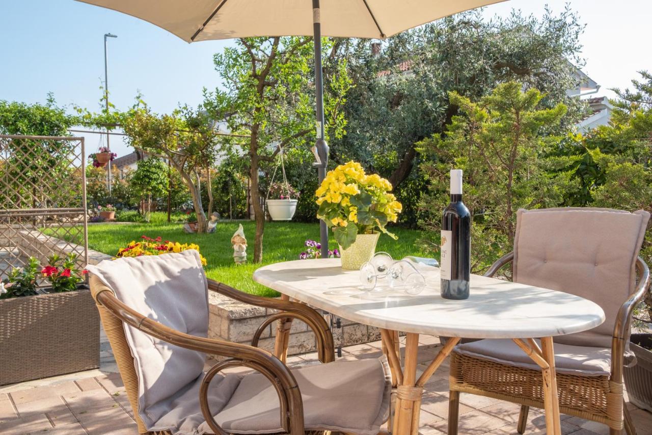Apartmani Jolly Porec: Blizu Centra I Mora Exterior photo